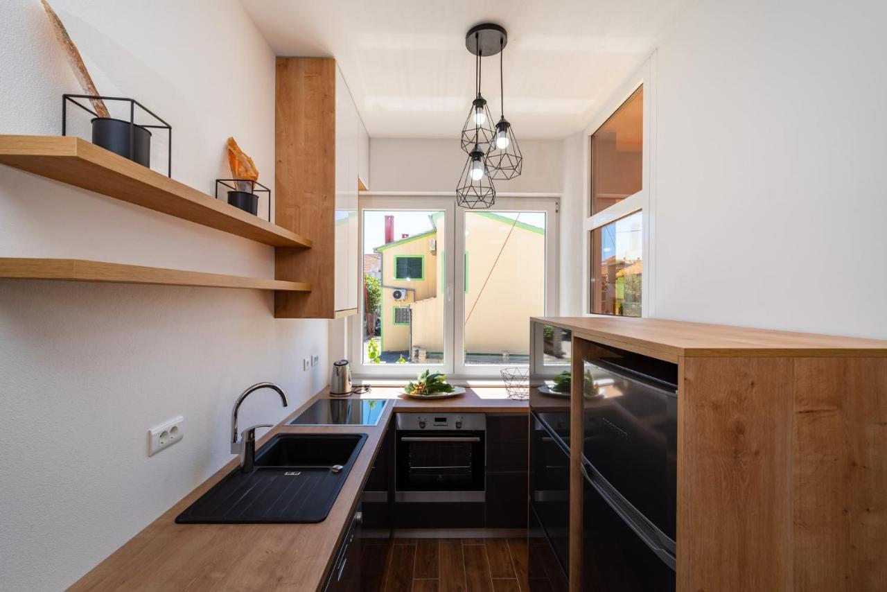 Apartments Junior ซาดาร์ ภายนอก รูปภาพ